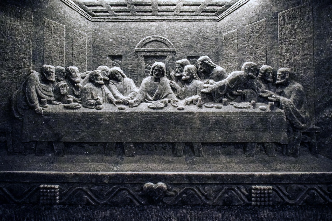 The Last Supper Rock Salt Replica