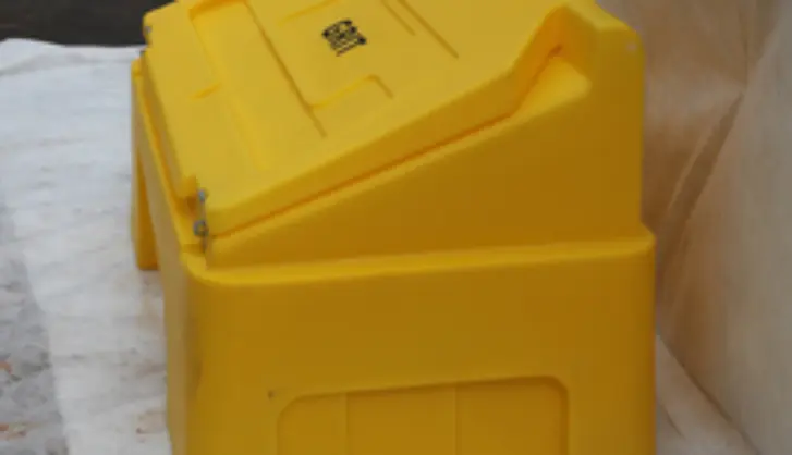 400L Grit Bin Shot 2