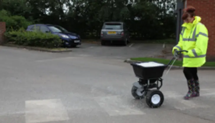 Salt Spreader Shot 1