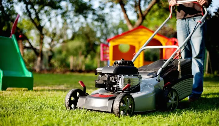 Online turfs lawn care calendar